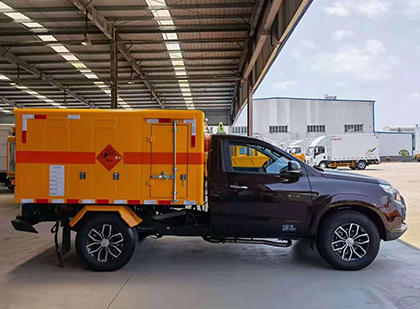 永德爆破器材运输车