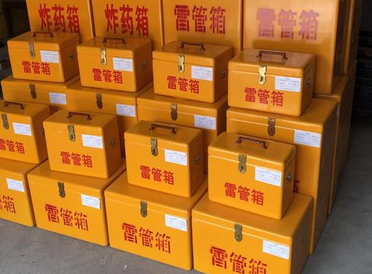 永德玻璃钢雷管箱的使用寿命一般是多少？